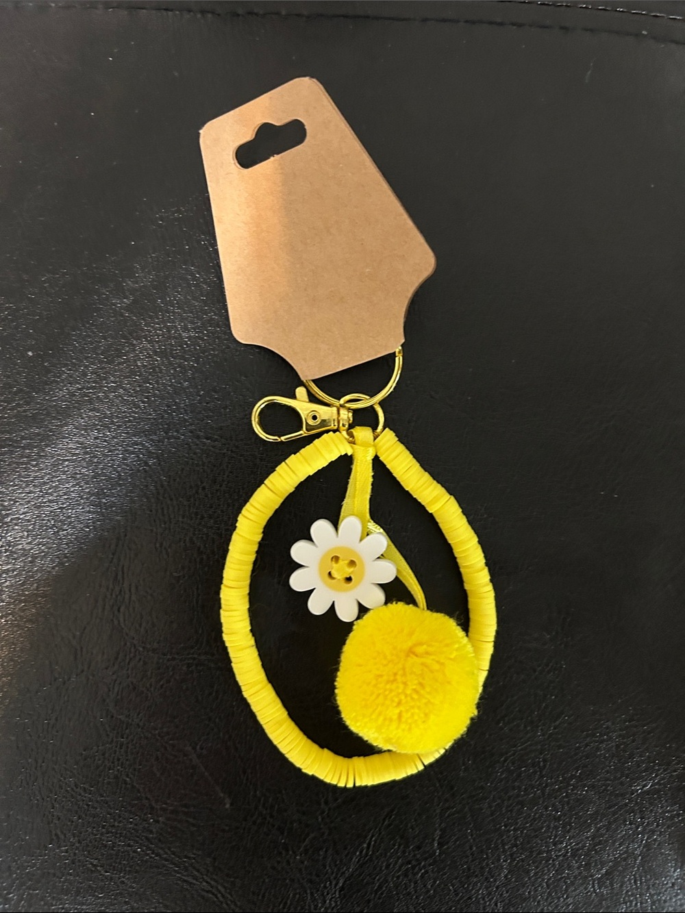 Handmade by my mom! Yellow Daisy Keychain
